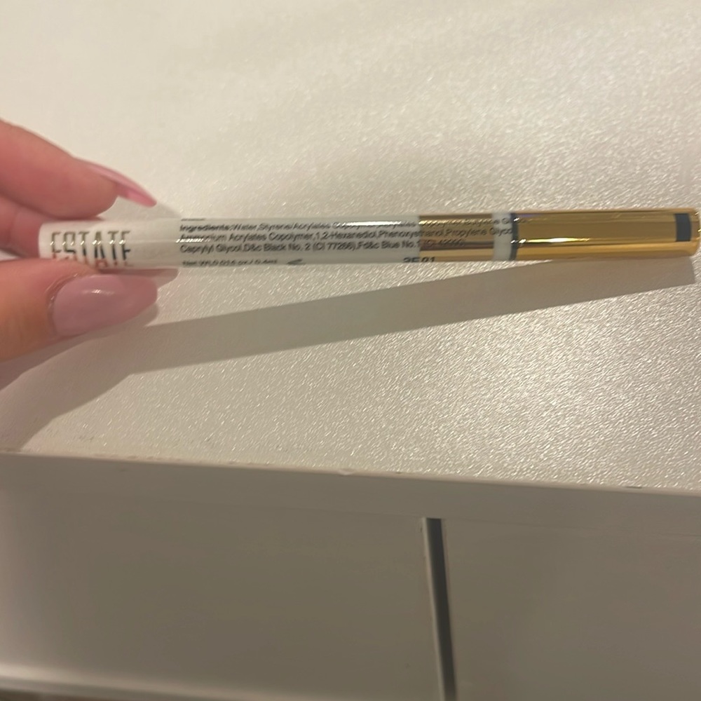 liquid eyeliner!
